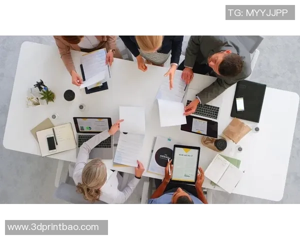 重庆足球队在世锦赛中的团队协作表现分析与评价