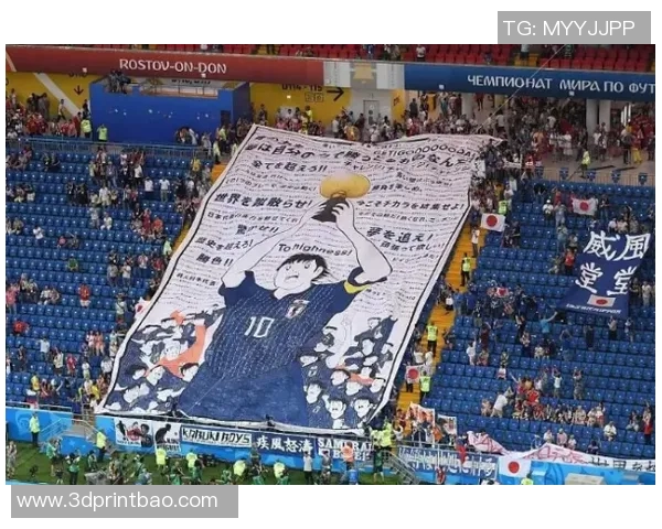 倒啤酒的足球明星如何在赛场与酒杯之间找到平衡与乐趣